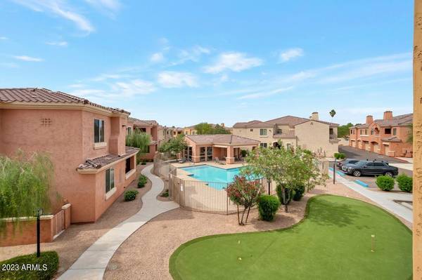 Chandler, AZ 85225,900 S CANAL Drive #222