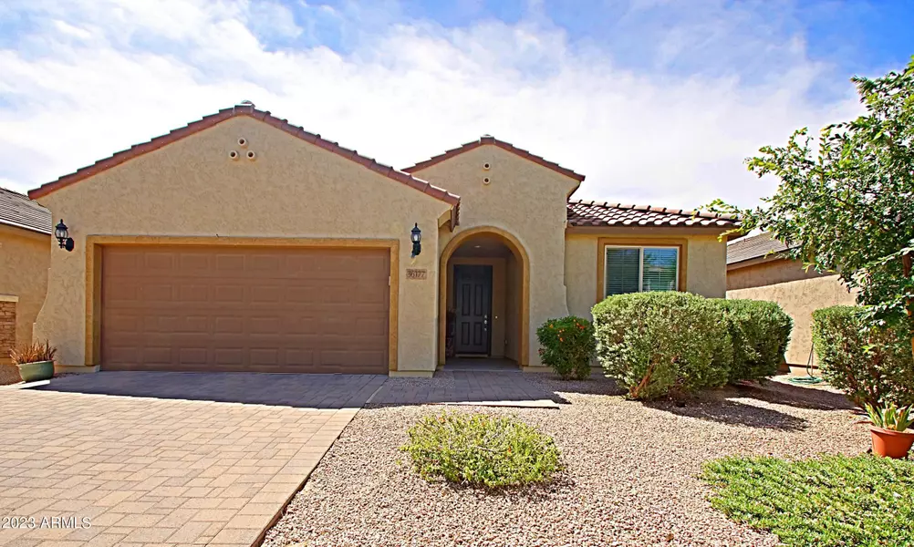 36177 N MATTHEWS Drive, San Tan Valley, AZ 85143