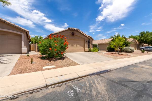 Maricopa, AZ 85138,43890 W CAHILL Drive