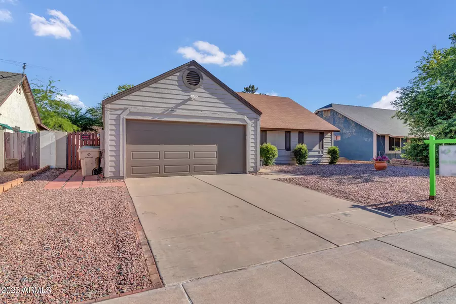 5547 W YUCCA Street, Glendale, AZ 85304