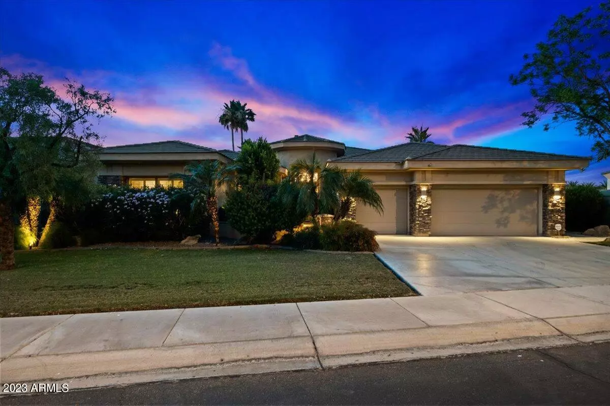 Chandler, AZ 85248,1670 W GLACIER Way