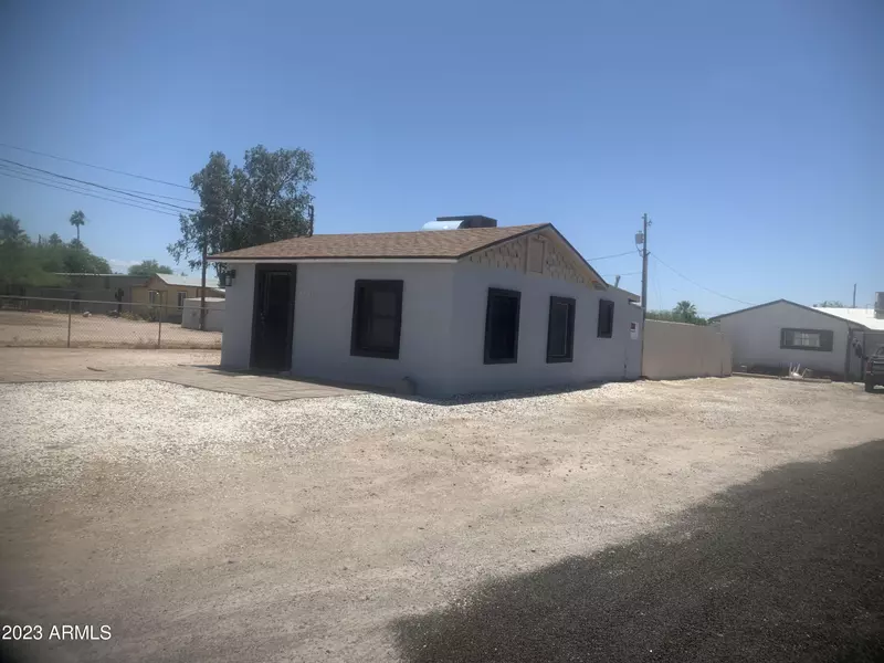 2191 W OHIO Street, Apache Junction, AZ 85120