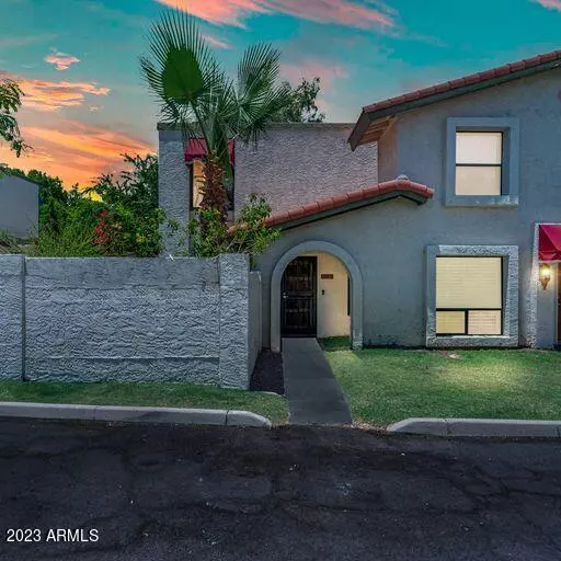 Phoenix, AZ 85044,8641 S 51ST Street #2