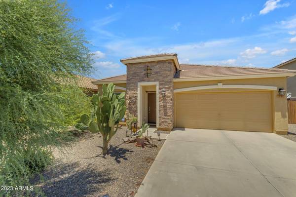 San Tan Valley, AZ 85143,52 W LOVE Road