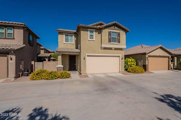 Chandler, AZ 85286,152 E Bluejay Drive