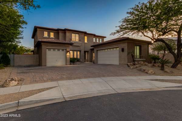 Phoenix, AZ 85042,8830 S 20TH Place S