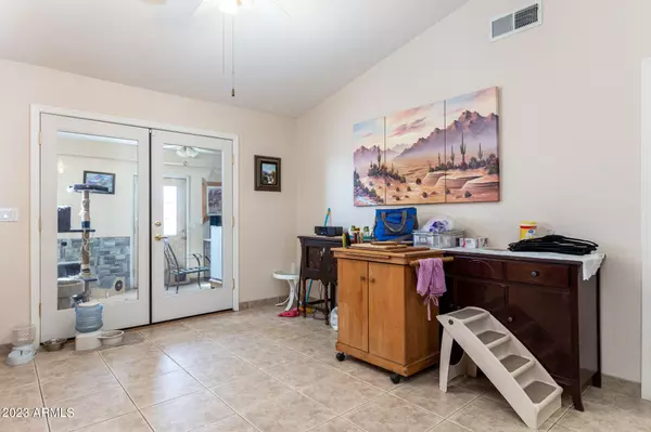 Arizona City, AZ 85123,10325 W GRAYBACK Drive