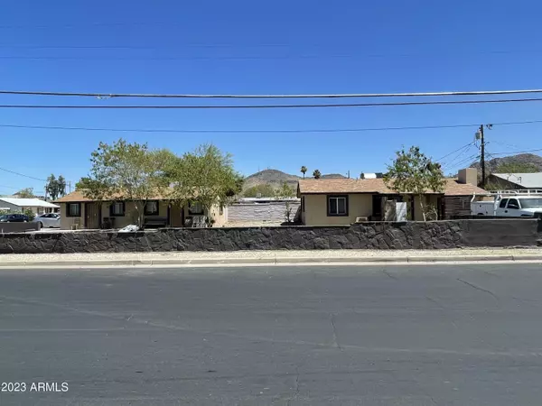 Phoenix, AZ 85021,922 W VOGEL Avenue