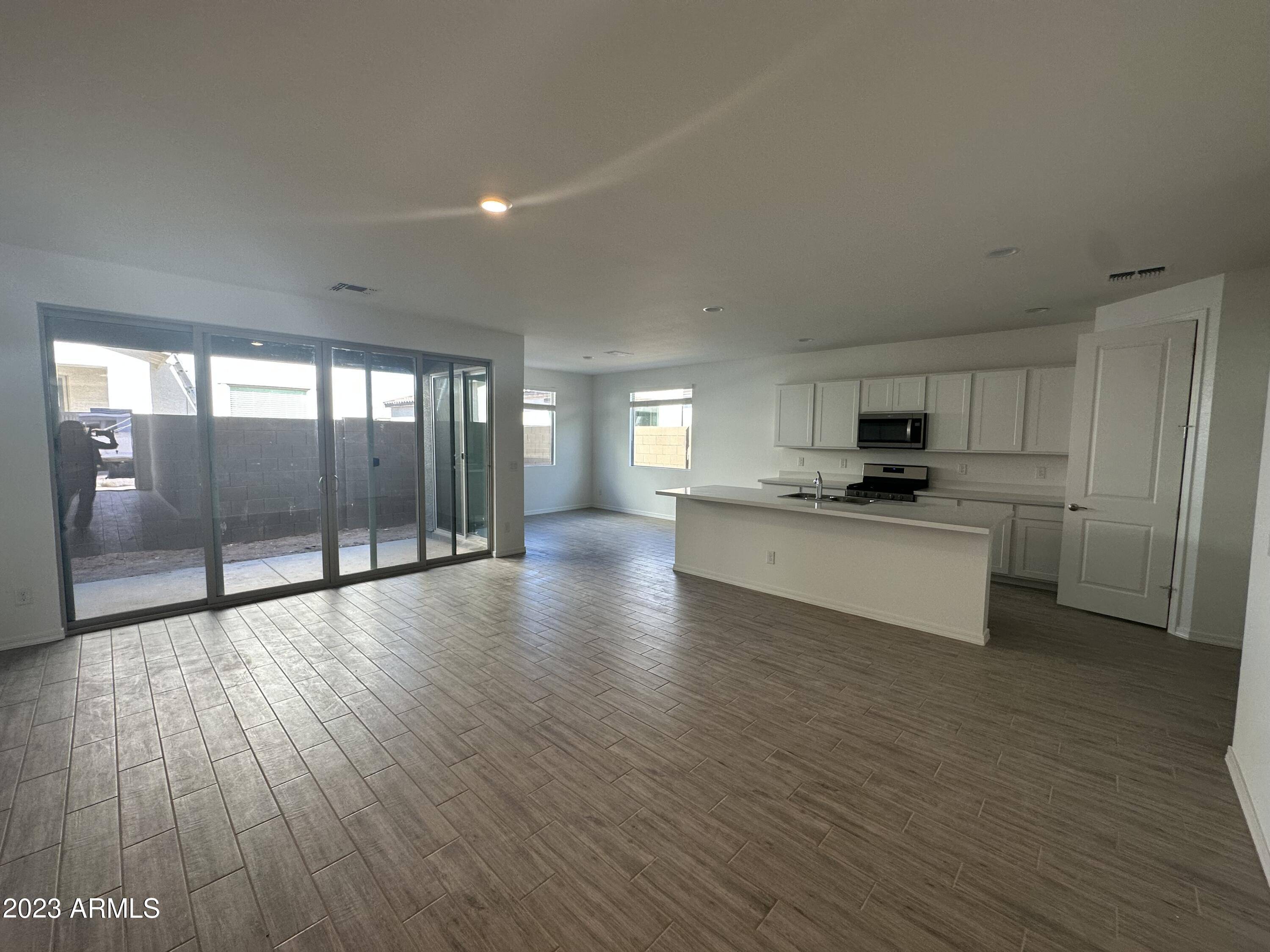 Mesa, AZ 85212,9406 E SECTOR Drive