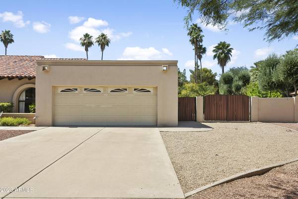 Scottsdale, AZ 85260,7363 E PARADISE Drive