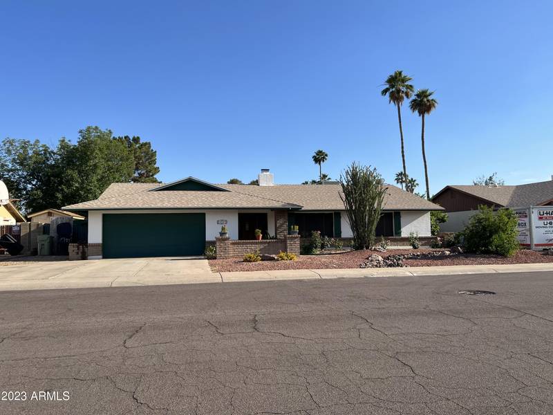 6227 W WINDROSE Drive, Glendale, AZ 85304