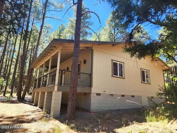 5534 N Forest Drive, Pinedale, AZ 85934