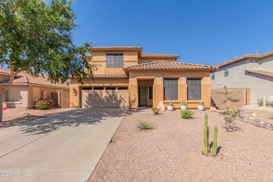 594 W JERSEY Way, San Tan Valley, AZ 85143