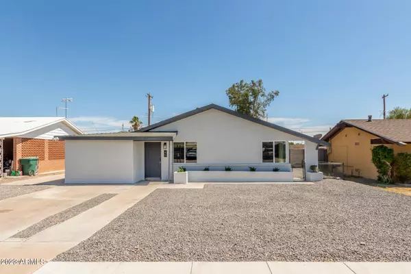 45 E 14TH Place,  Mesa,  AZ 85201