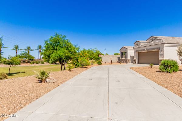 30264 W VERDE Lane, Buckeye, AZ 85396