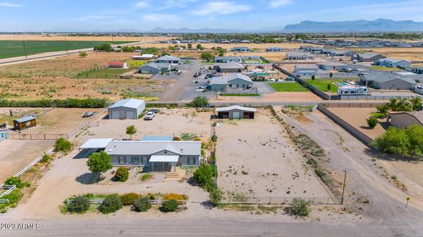 San Tan Valley, AZ 85140,3640 E TRIPLE CROWN Drive