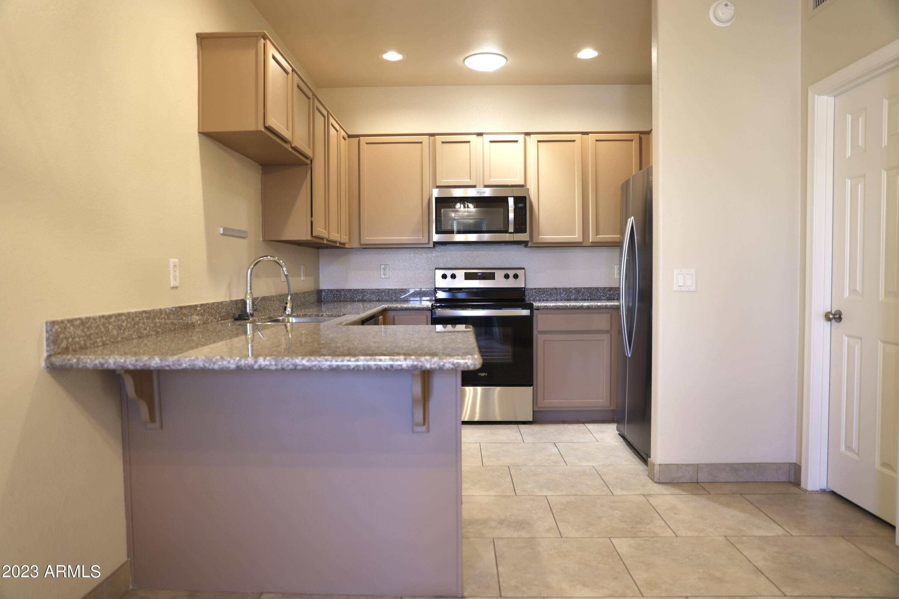 8800 N 107th Avenue #40, Peoria, AZ 85345