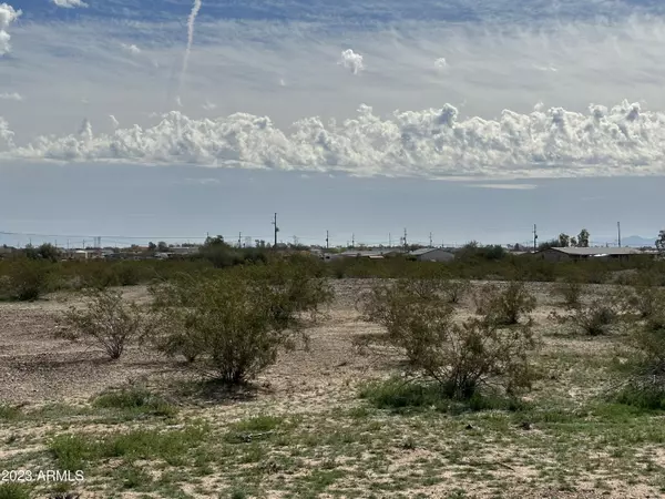 Tonopah, AZ 85354,3819 S 350TH Avenue #504-33-016V