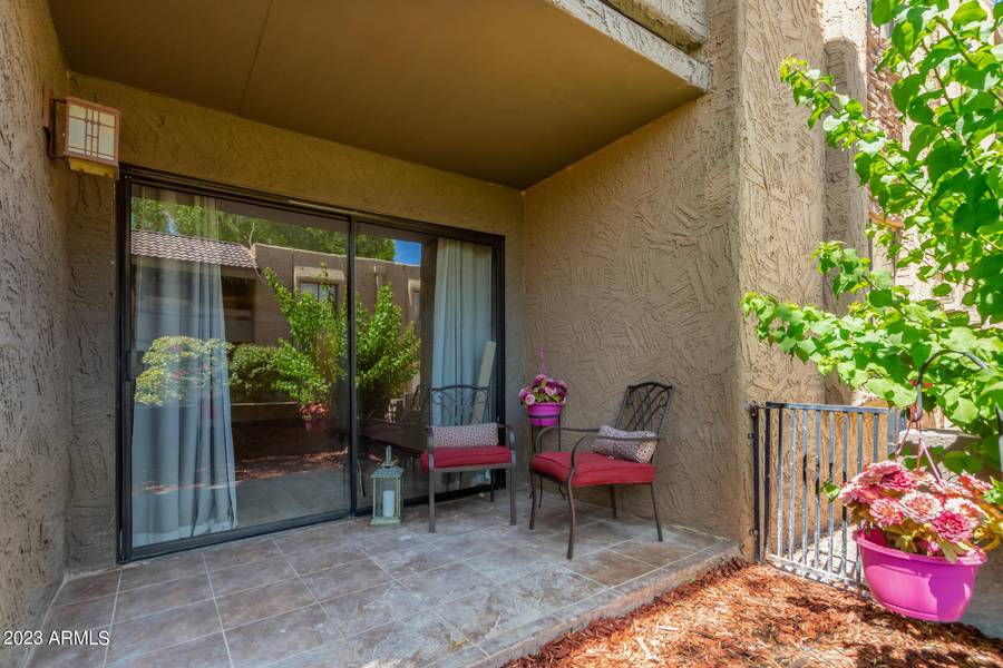 3825 E CAMELBACK Road #170, Phoenix, AZ 85018