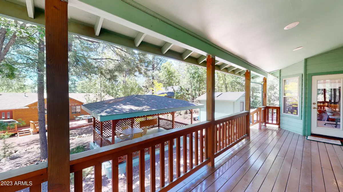 Pinetop, AZ 85935,5260 Branding Iron Loop