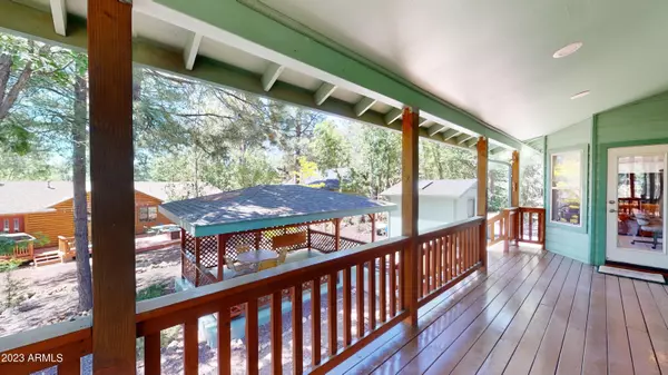 5260 Branding Iron Loop, Pinetop, AZ 85935