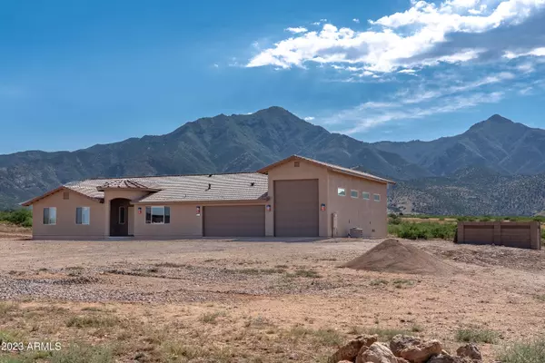 Hereford, AZ 85615,8324 S Sophia Lane