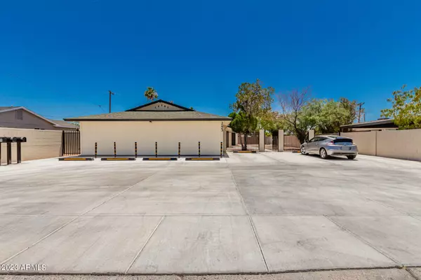 Phoenix, AZ 85008,3223 E HARVARD Street