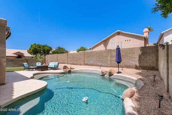 Phoenix, AZ 85048,1326 E THISTLE LANDING Drive