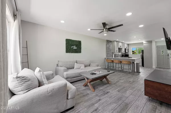 Scottsdale, AZ 85251,4701 N 68TH Street #122