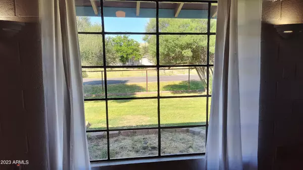 Yarnell, AZ 85362,23092 S LAKEWOOD Drive