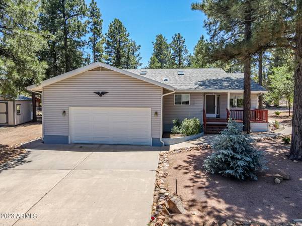 Overgaard, AZ 85933,3402 PINE CONE Drive