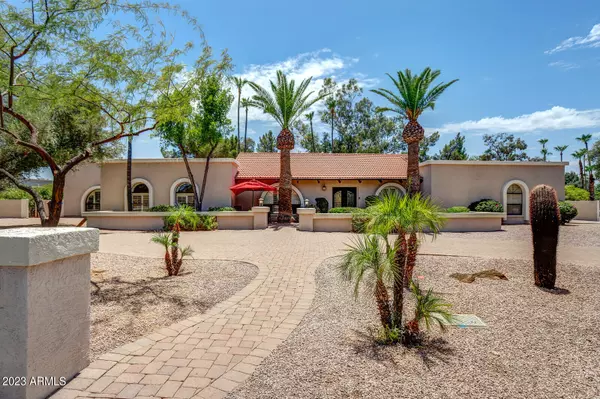 8309 E CHARTER OAK Road, Scottsdale, AZ 85260