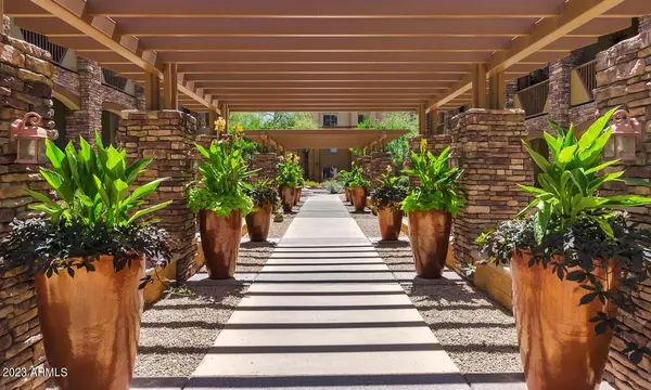 Phoenix, AZ 85054,5450 E DEER VALLEY Drive #1018