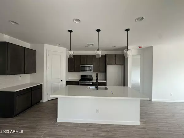 Mesa, AZ 85212,9801 E SUNSPOT Drive