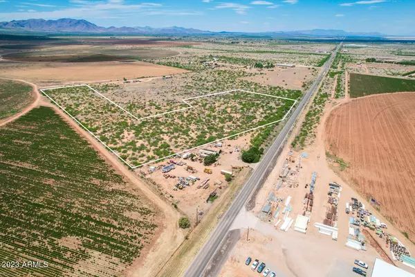 Pearce, AZ 85625,1621 N Hwy 191 -- #1