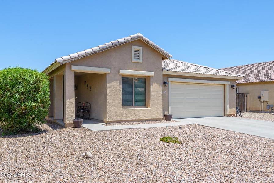 3020 E DESERT MOON Trail, San Tan Valley, AZ 85143