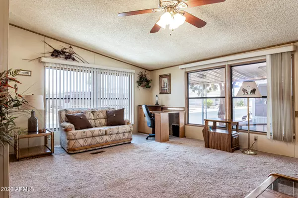 Casa Grande, AZ 85122,450 W SUNWEST Drive #115