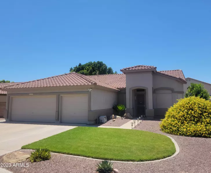 8927 W MELINDA Lane, Peoria, AZ 85382