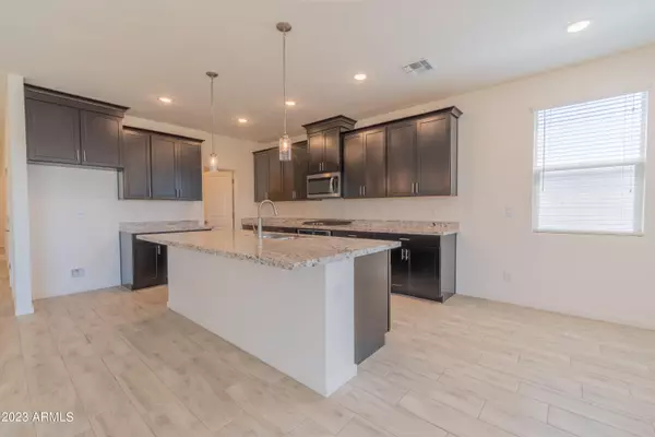 Glendale, AZ 85307,12323 W STATE Avenue
