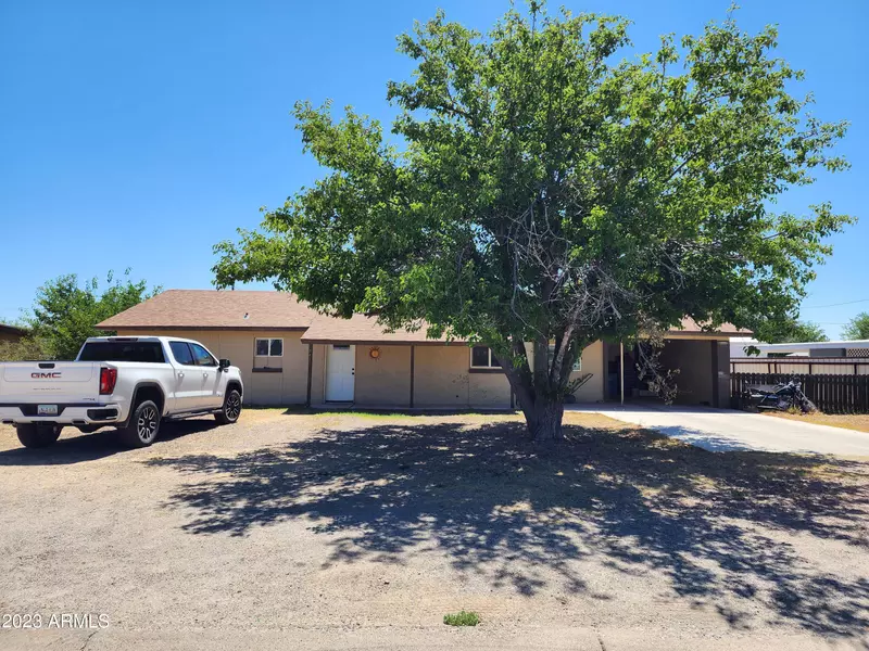 541 N COCHISE Avenue, Willcox, AZ 85643