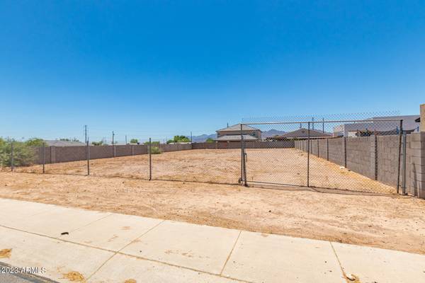 Avondale, AZ 85323,12465 W FLORENCE Street #B