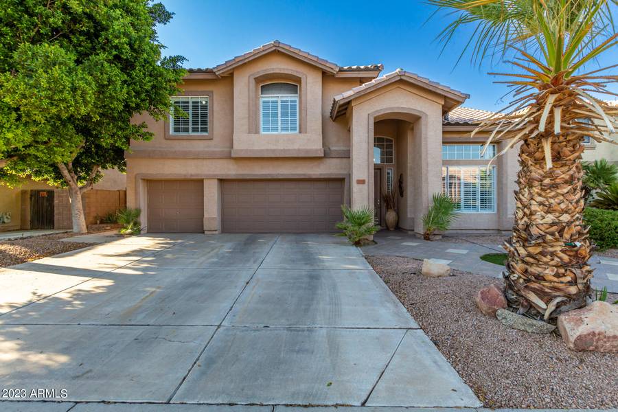 2432 W DETROIT Place, Chandler, AZ 85224