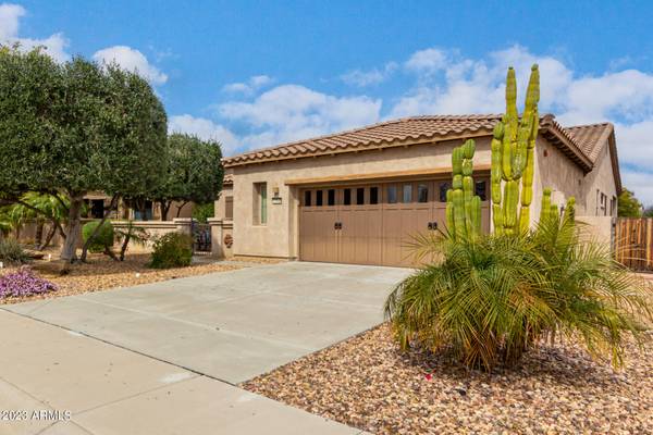 Peoria, AZ 85383,12548 W FETLOCK Trail