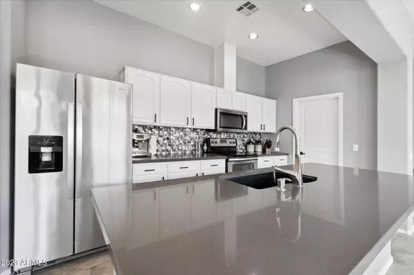 Phoenix, AZ 85008,1225 N 36TH Street #2059