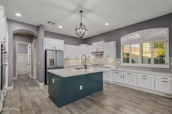 Phoenix, AZ 85085,1841 W DUSTY WREN Drive