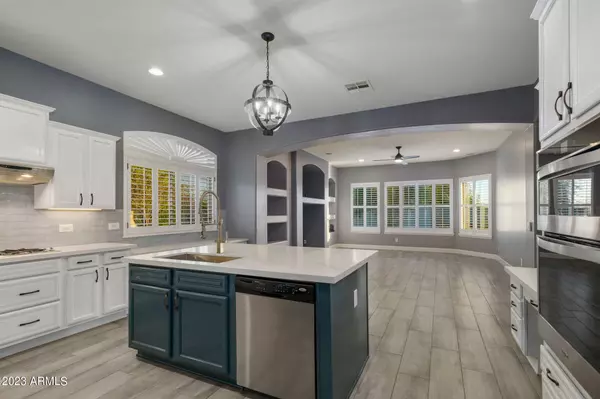 Phoenix, AZ 85085,1841 W DUSTY WREN Drive