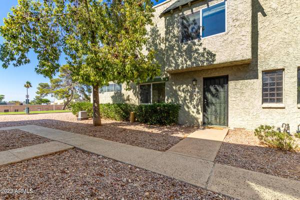 Mesa, AZ 85201,1500 W RIO SALADO Parkway #80