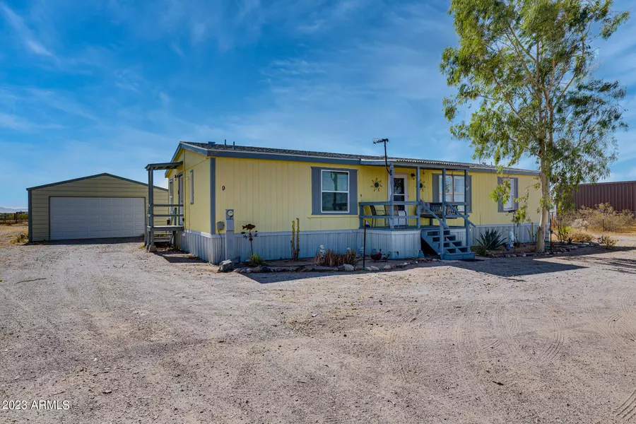 9 N 377TH Avenue, Tonopah, AZ 85354