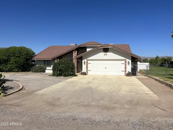 10202 N 178th Avenue, Waddell, AZ 85355