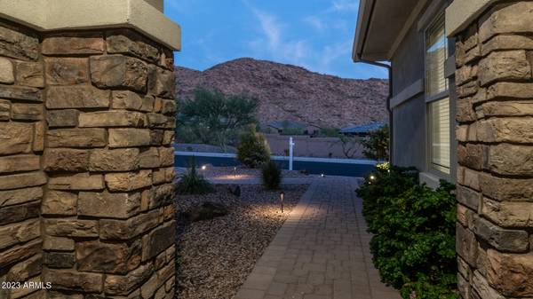 Phoenix, AZ 85045,3414 W BROOKWOOD Court